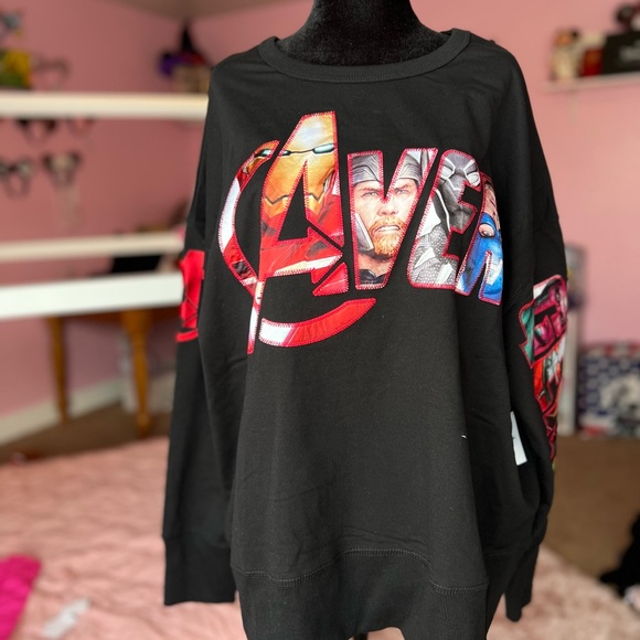 Brand New Marvel Avengers Spirit Sweater ✨ - Picture 1 of 6